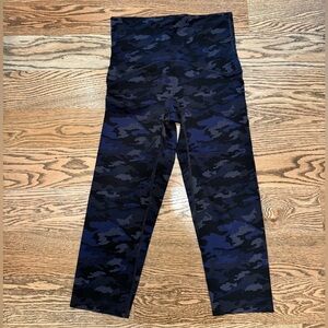 SPANX Women’s M Navy & Black Camo High-Waist Leggings